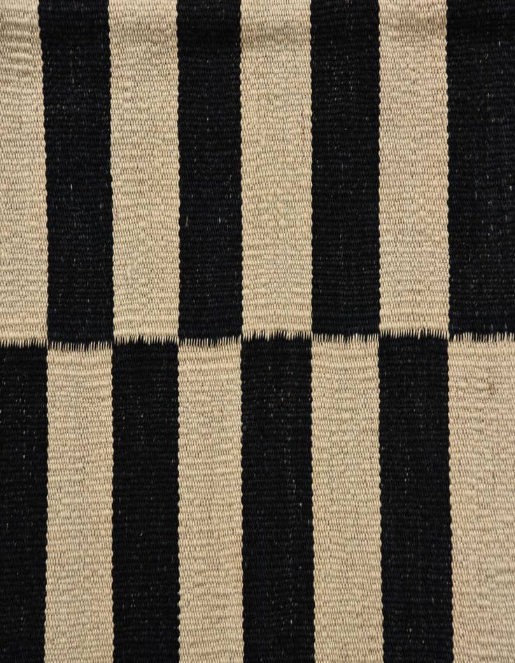 Detail image of  3' 5 x 5'  Hand Woven Kilim Modern Wool Rug