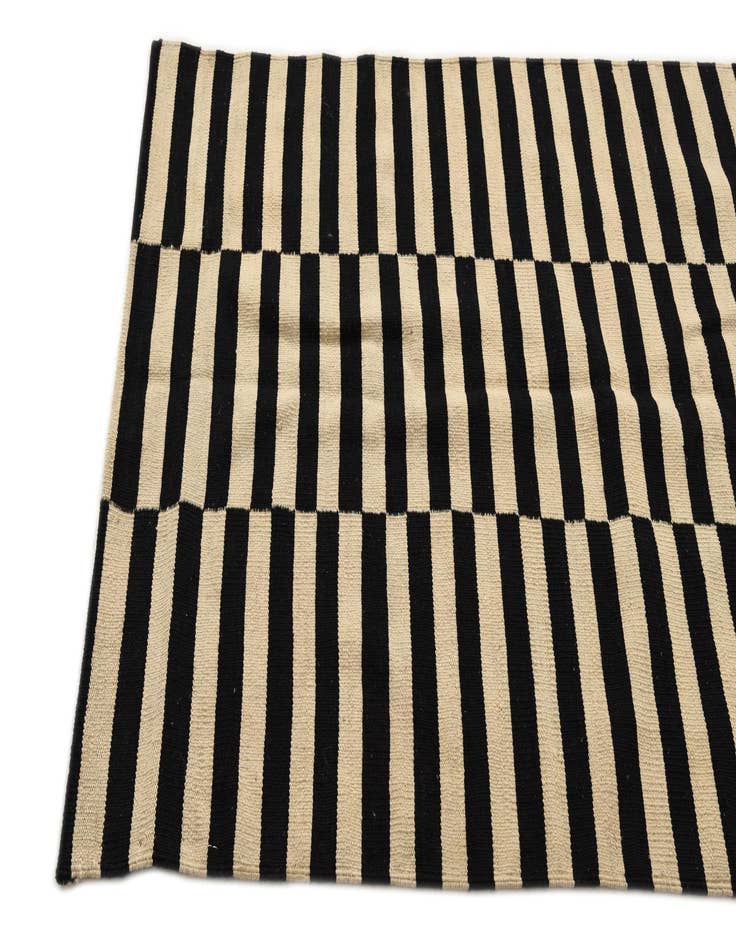 Detail image of  3' 5 x 4' 7  Hand Woven Kilim Modern Wool Rug