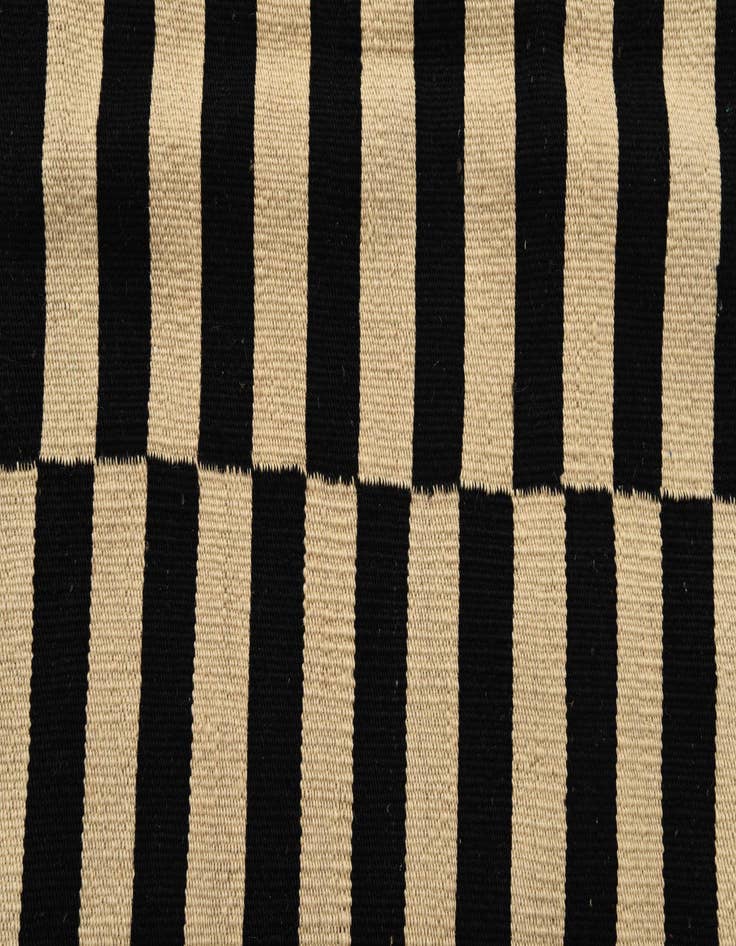 Detail image of  3' 5 x 4' 7  Hand Woven Kilim Modern Wool Rug