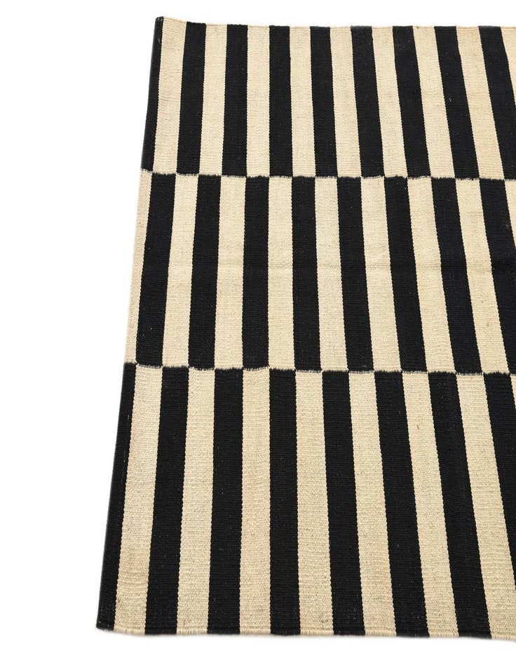 Detail image of  3' 4 x 4' 9  Hand Woven Kilim Modern Wool Rug