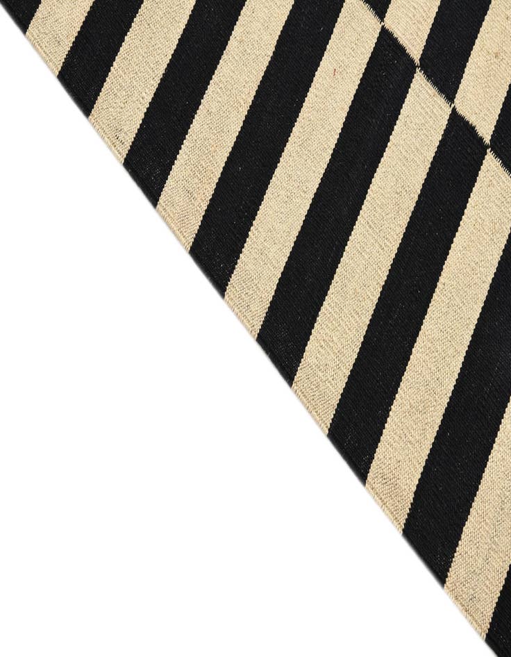 Detail image of  3' 4 x 4' 9  Hand Woven Kilim Modern Wool Rug