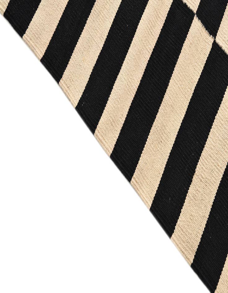 Detail image of  3' 4 x 4' 9  Hand Woven Kilim Modern Wool Rug