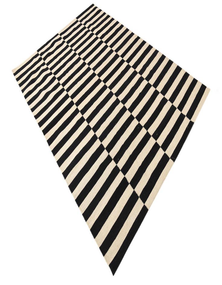 Detail image of  5' 7 x 7' 11  Hand Woven Kilim Modern Wool Rug