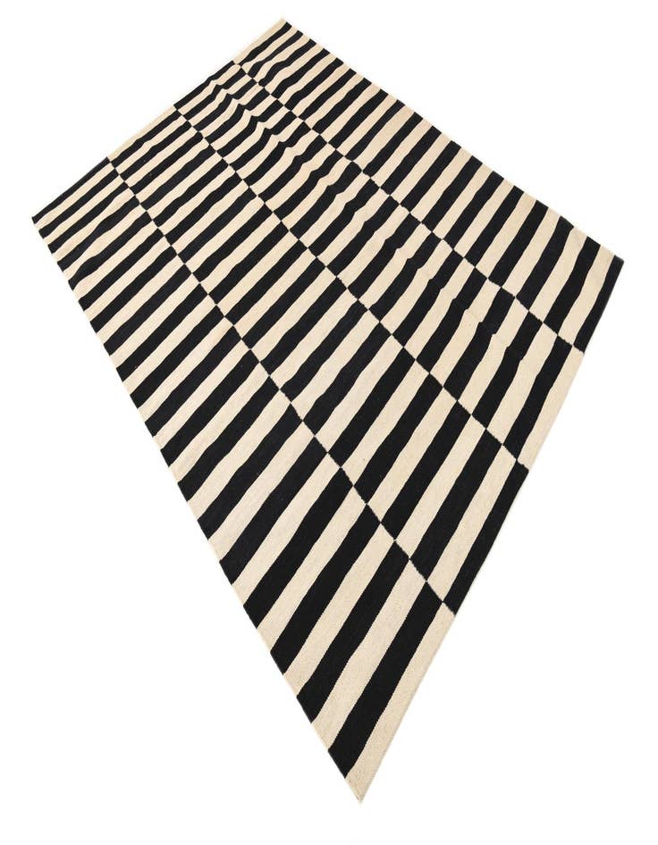 Detail image of  5' 9 x 7' 9  Hand Woven Kilim Modern Wool Rug