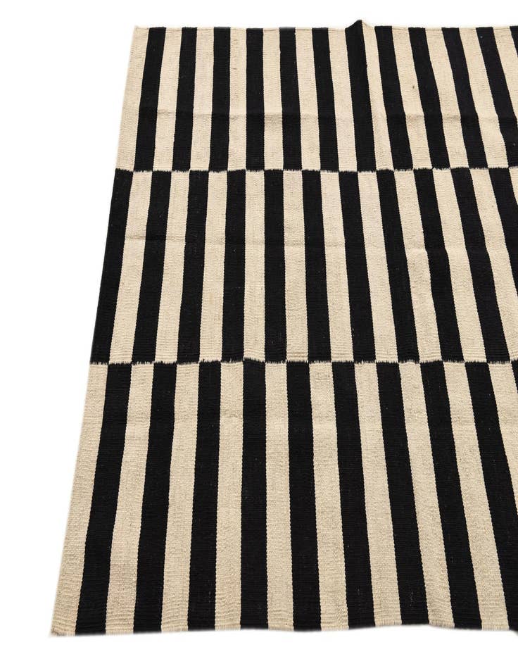 Detail image of  4' x 5' 11  Hand Woven Kilim Modern Wool Rug