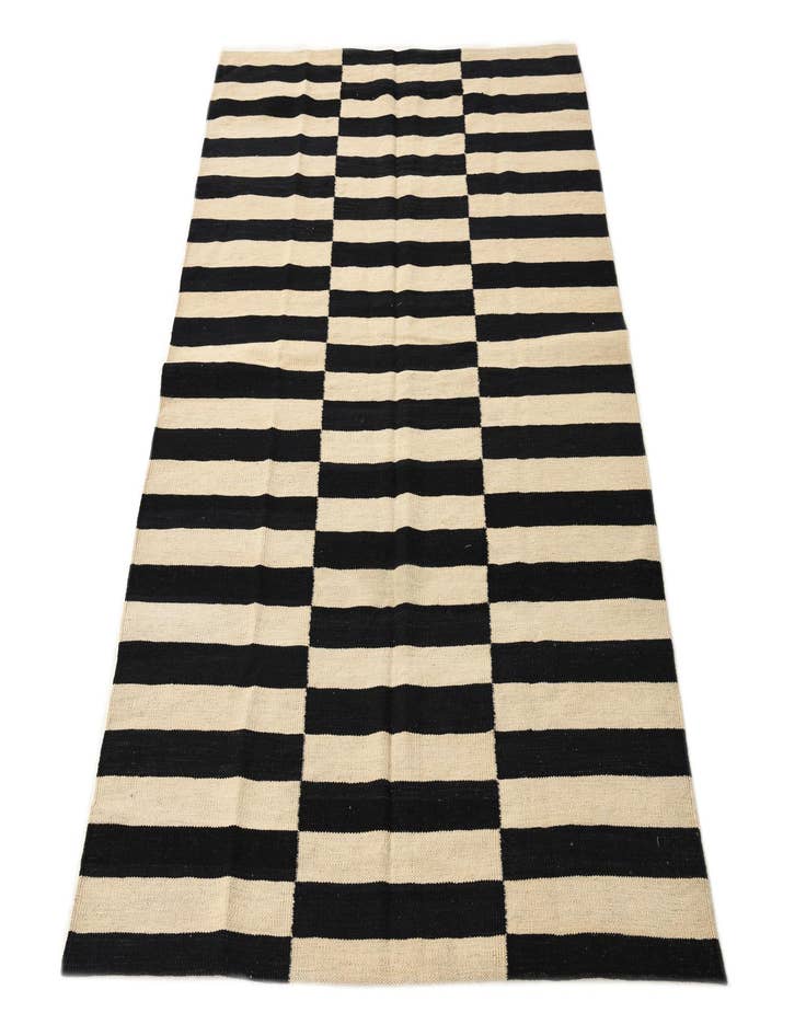 Detail image of  4' 2 x 5' 10  Hand Woven Kilim Modern Wool Rug