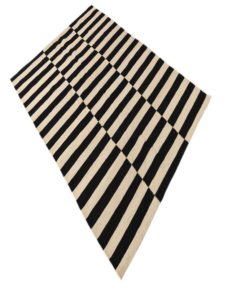 Detail image of  4' 2 x 6'  Hand Woven Kilim Modern Wool Rug