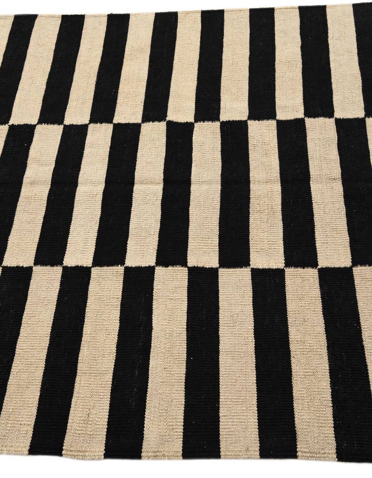 Detail image of  4' 2 x 6'  Hand Woven Kilim Modern Wool Rug