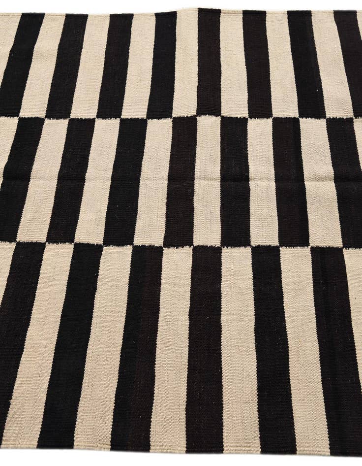 Detail image of  4' 3 x 5' 10  Hand Woven Kilim Modern Wool Rug