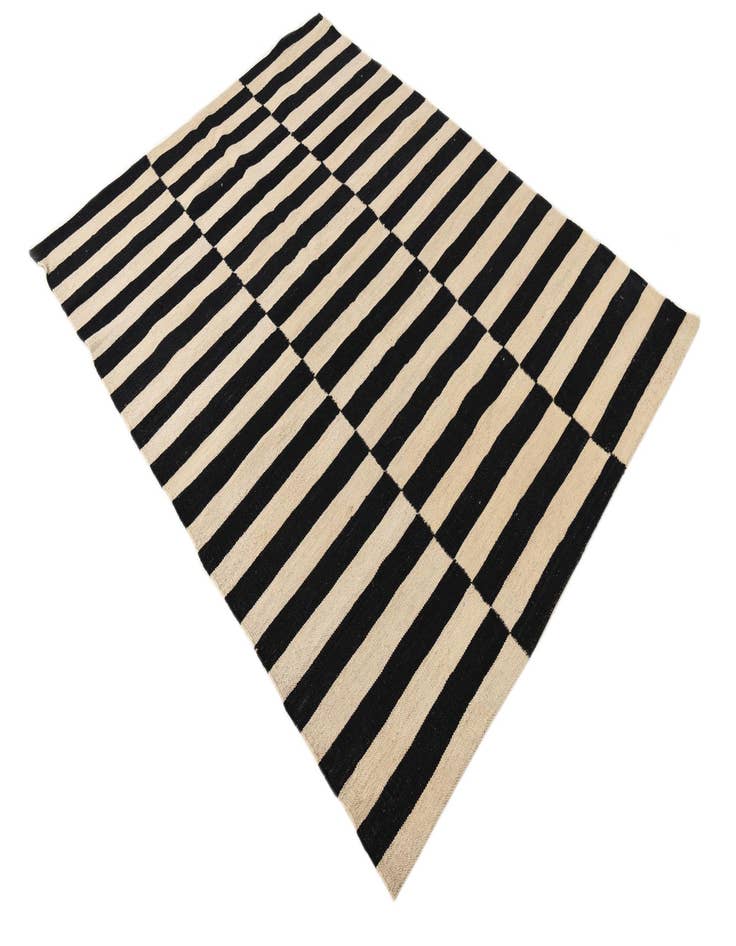 Detail image of  4' 3 x 5' 10  Hand Woven Kilim Modern Wool Rug