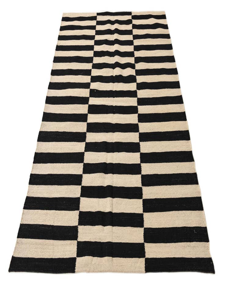 Detail image of  4' 2 x 5' 11  Hand Woven Kilim Modern Wool Rug