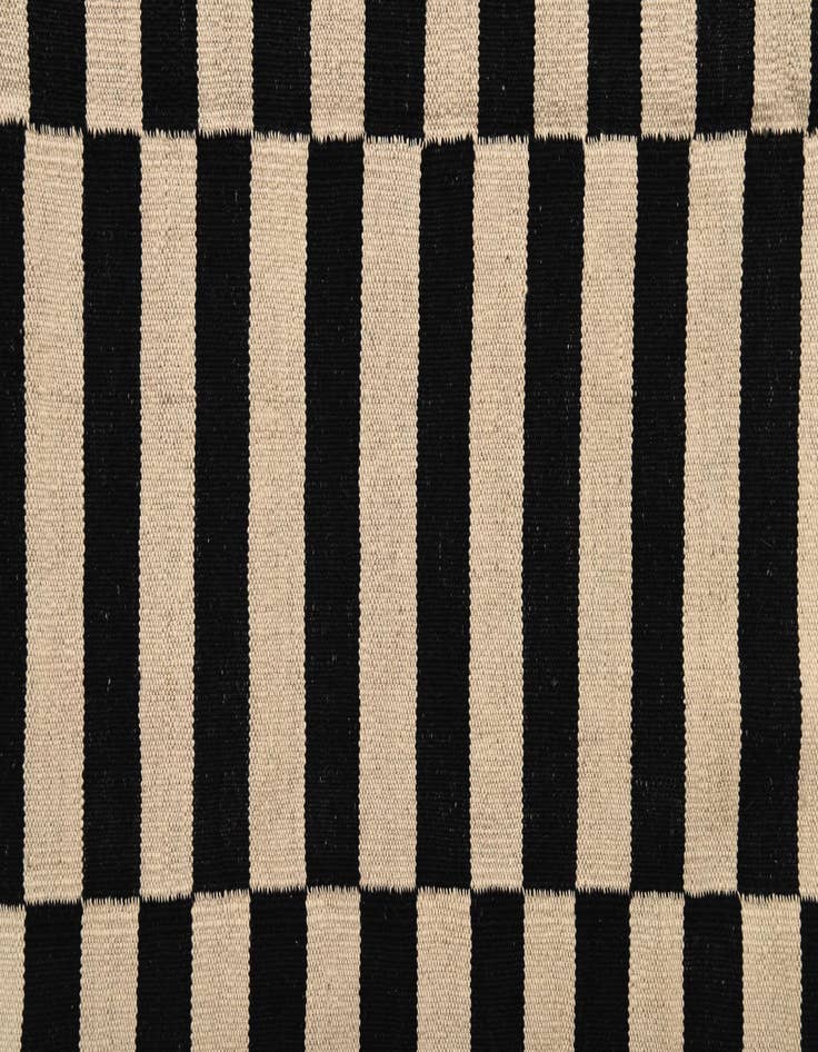 Detail image of  5' x 6' 4  Hand Woven Kilim Modern Wool Rug