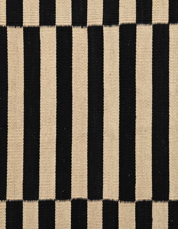 Detail image of  3' 4 x 4' 10  Hand Woven Kilim Modern Wool Rug