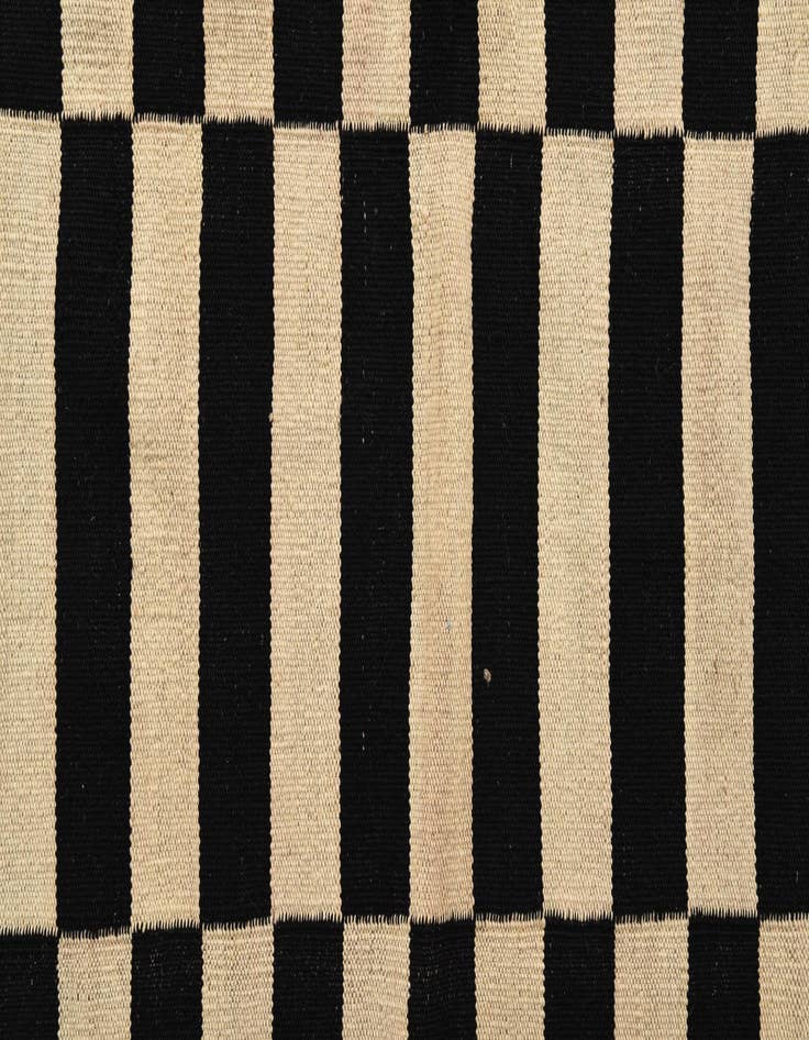 Detail image of  3' 4 x 4' 9  Hand Woven Kilim Modern Wool Rug