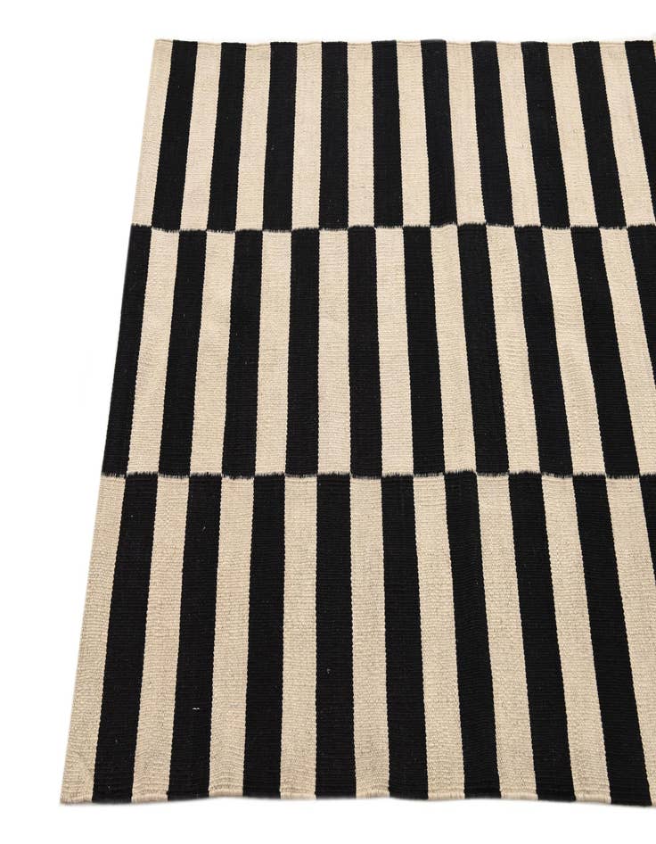 Detail image of  3' 3 x 4' 10  Hand Woven Kilim Modern Wool Rug