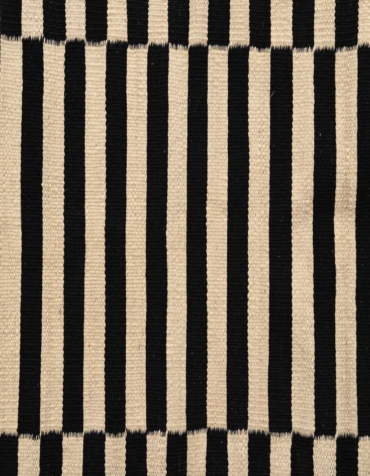 Detail image of  3' 5 x 4' 9  Hand Woven Kilim Modern Wool Rug