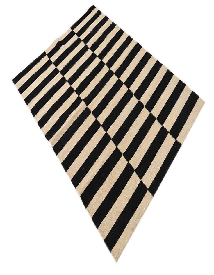 Detail image of  3' 6 x 4' 10  Hand Woven Kilim Modern Wool Rug