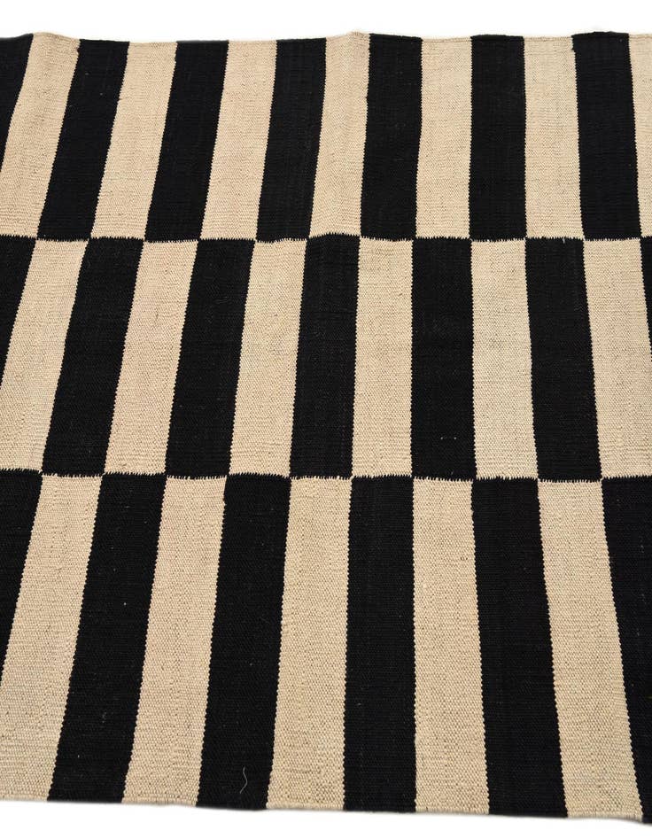 Detail image of  3' 6 x 4' 10  Hand Woven Kilim Modern Wool Rug