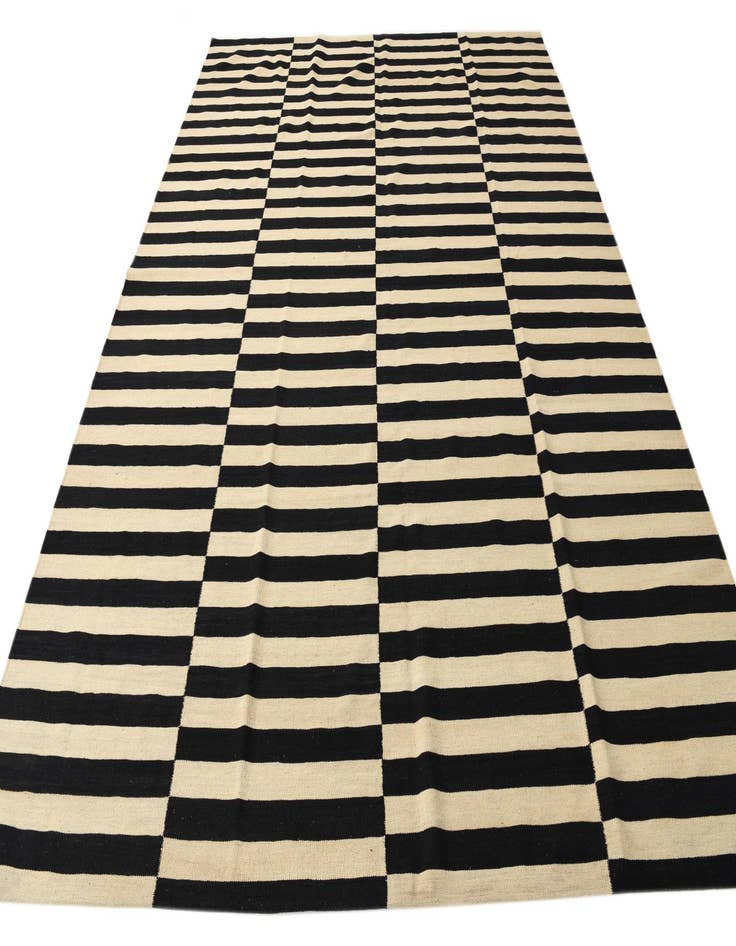 Detail image of  8' 6 x 11' 2  Hand Woven Kilim Modern Wool Rug