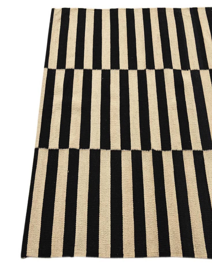 Detail image of  3' 5 x 4' 9  Hand Woven Kilim Modern Wool Rug