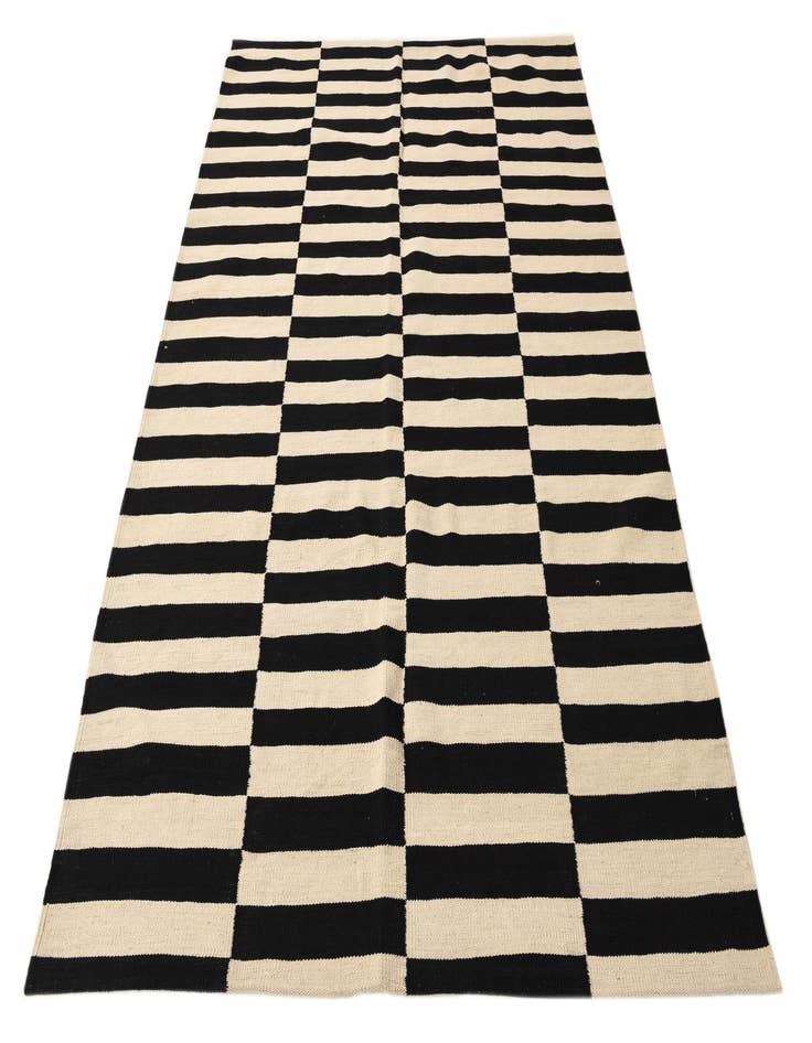 Detail image of  5' 5 x 7' 10  Hand Woven Kilim Modern Wool Rug