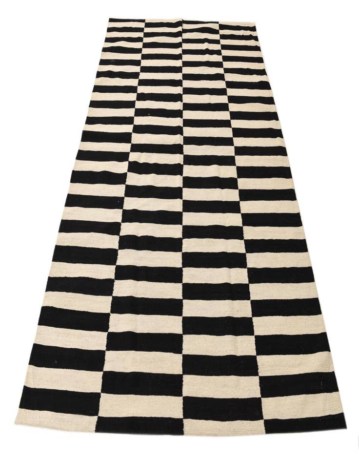 Detail image of  5' 6 x 7' 10  Hand Woven Kilim Modern Wool Rug