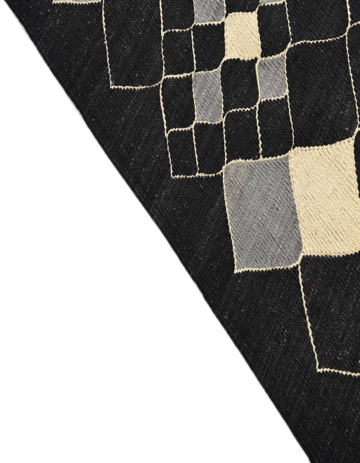 Detail image of  6' 2 x 7' 10  Hand Woven Kilim Modern Wool Rug
