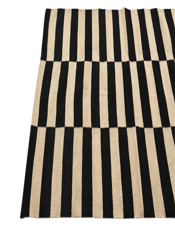 Detail image of  3' 5 x 4' 10  Hand Woven Kilim Modern Wool Rug