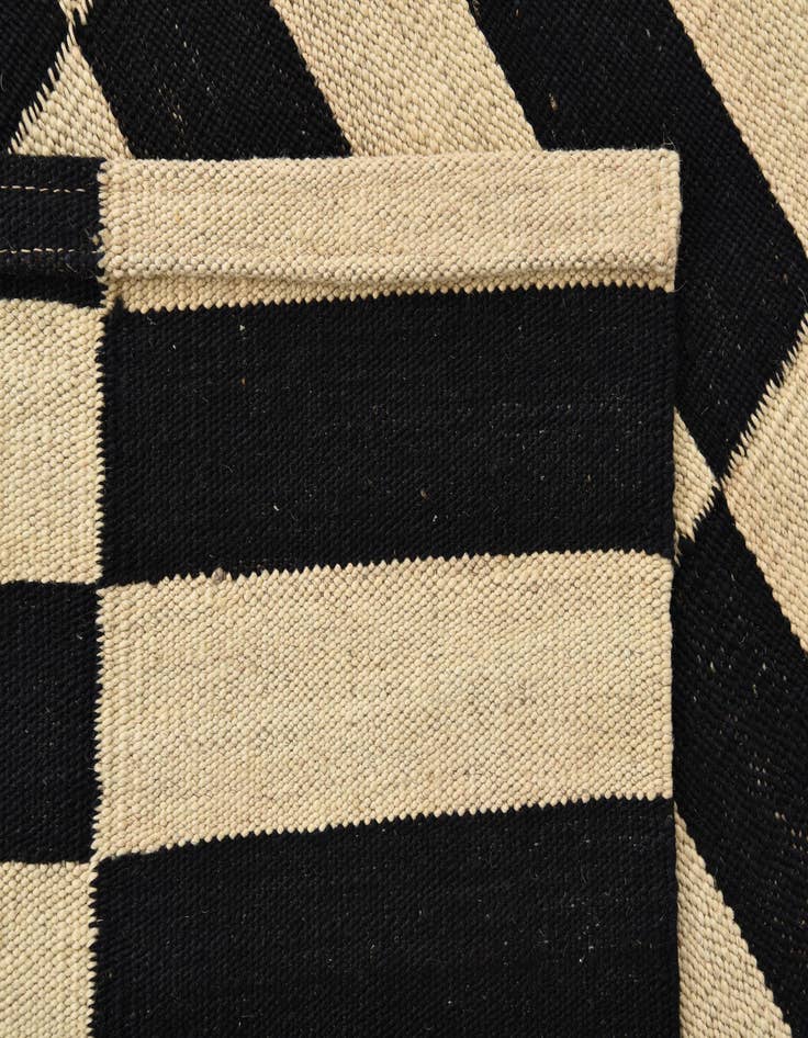 Detail image of  2' 8 x 3' 9  Hand Woven Kilim Modern Wool Rug