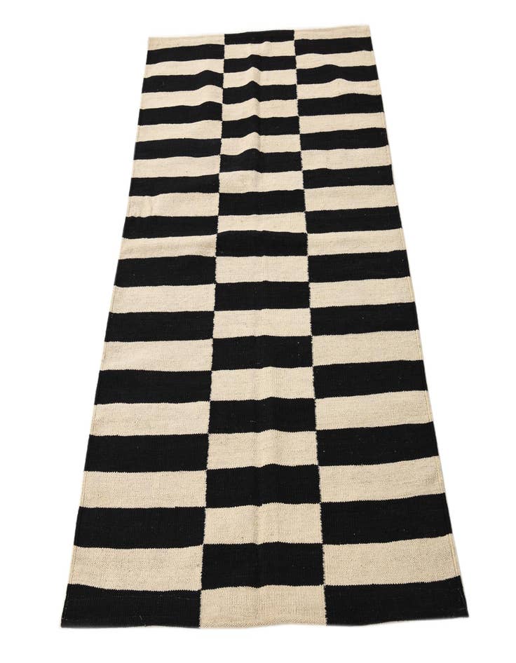 Detail image of  3' 4 x 4' 11  Hand Woven Kilim Modern Wool Rug