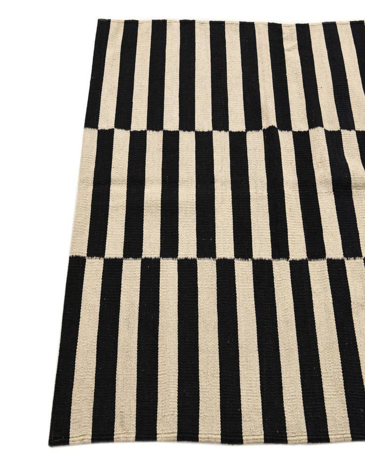 Detail image of  3' 4 x 4' 11  Hand Woven Kilim Modern Wool Rug