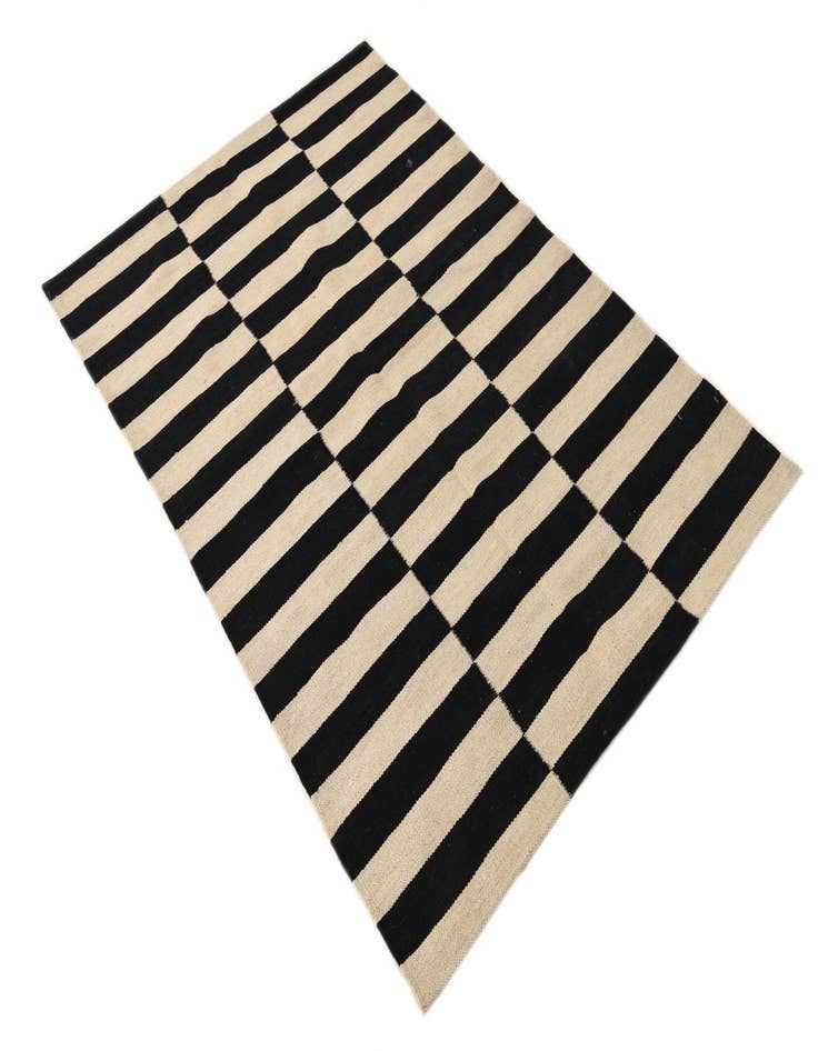 Detail image of  3' 4 x 4' 11  Hand Woven Kilim Modern Wool Rug