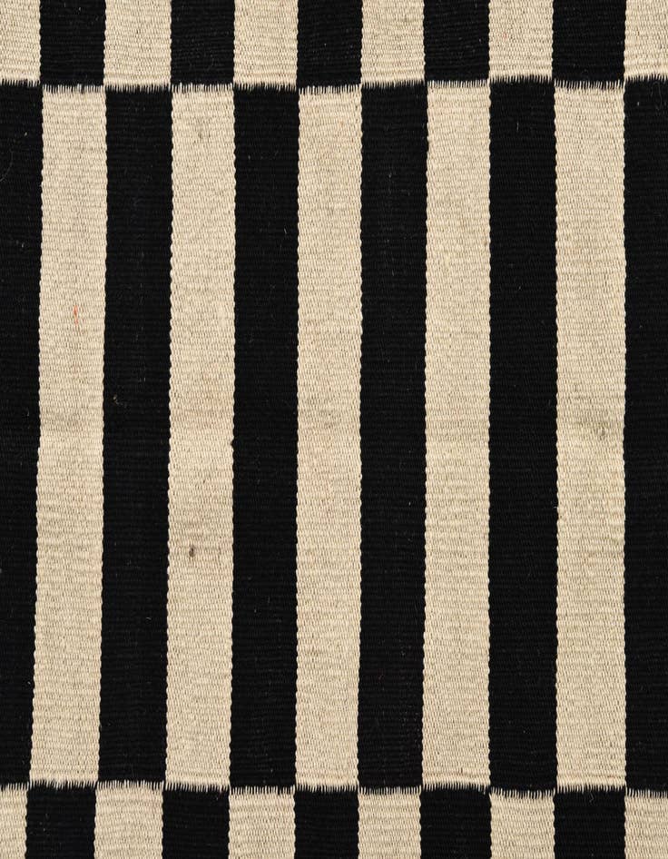 Detail image of  3' 4 x 4' 10  Hand Woven Kilim Modern Wool Rug