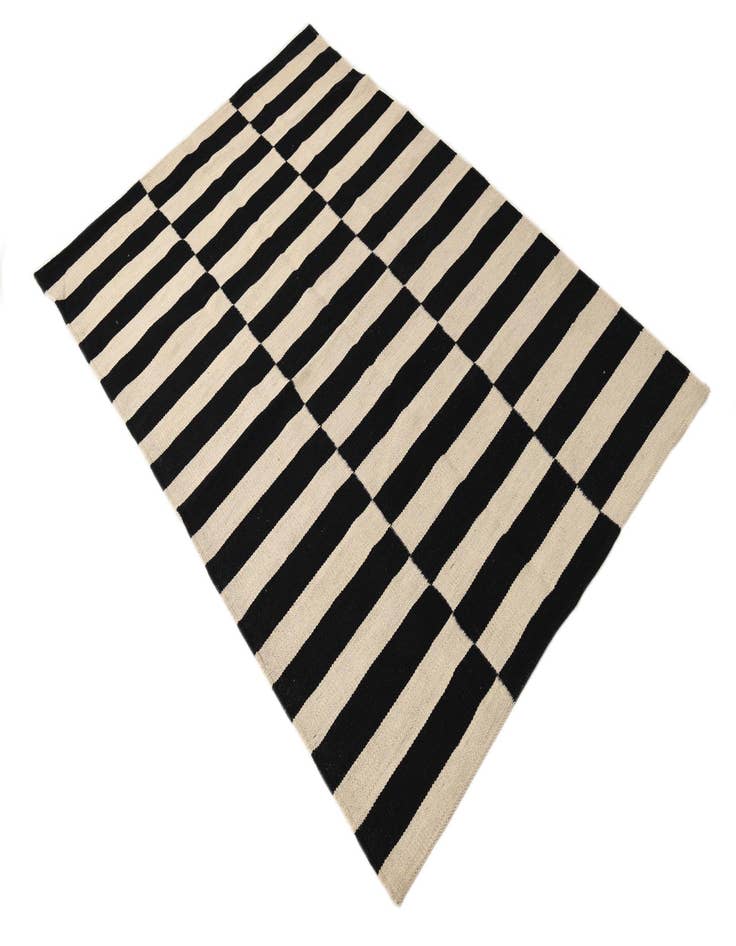 Detail image of  3' 4 x 4' 11  Hand Woven Kilim Modern Wool Rug