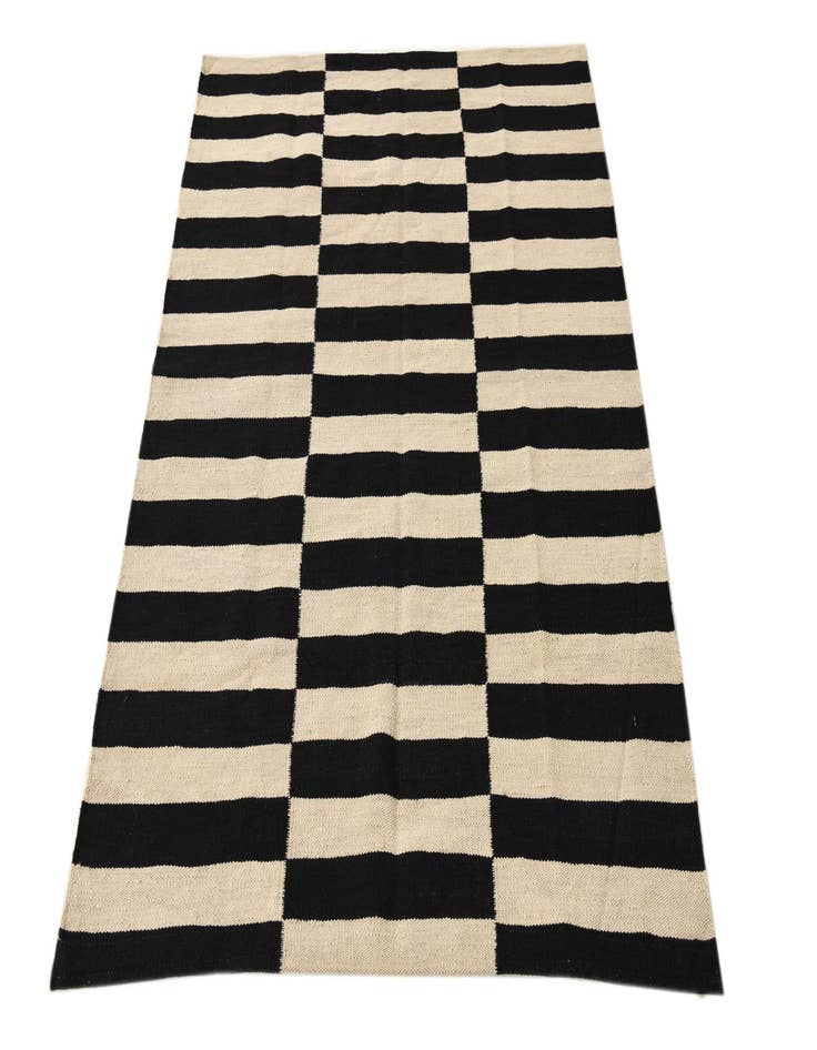 Detail image of  3' 6 x 4' 9  Hand Woven Kilim Modern Wool Rug