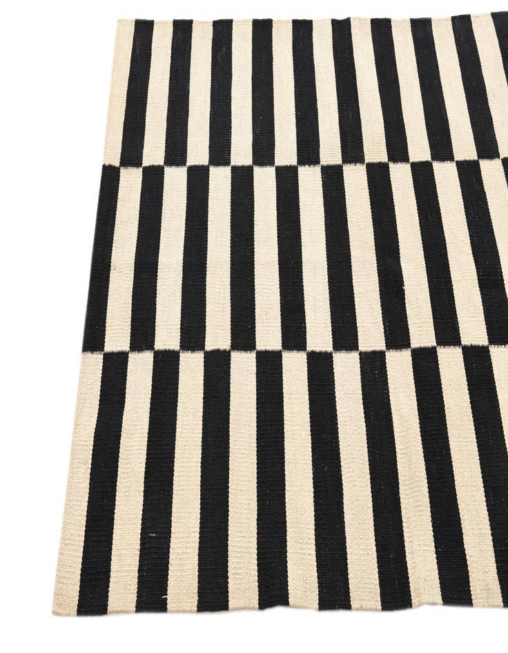 Detail image of  3' 4 x 4' 10  Hand Woven Kilim Modern Wool Rug