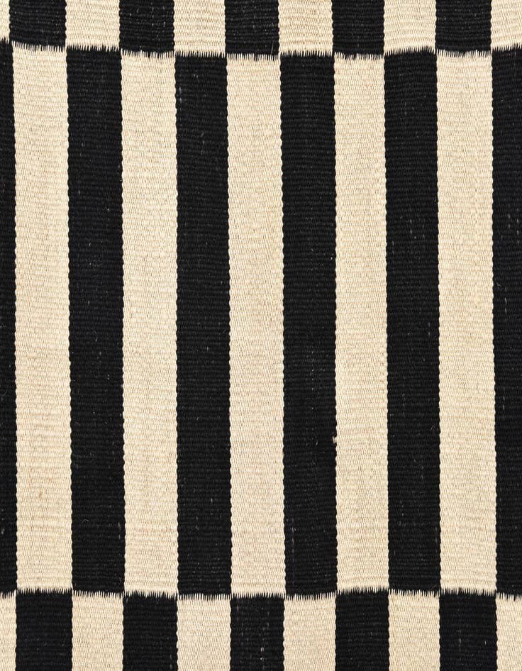 Detail image of  3' 4 x 4' 10  Hand Woven Kilim Modern Wool Rug