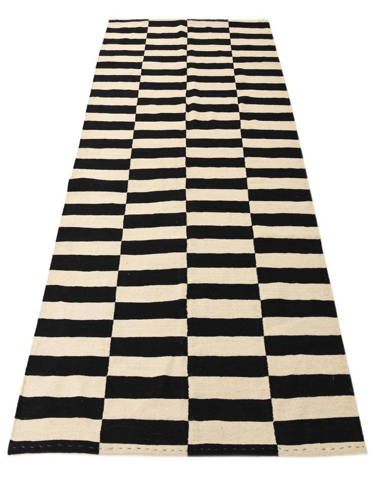 Detail image of  5' 7 x 7' 8  Hand Woven Kilim Modern Wool Rug