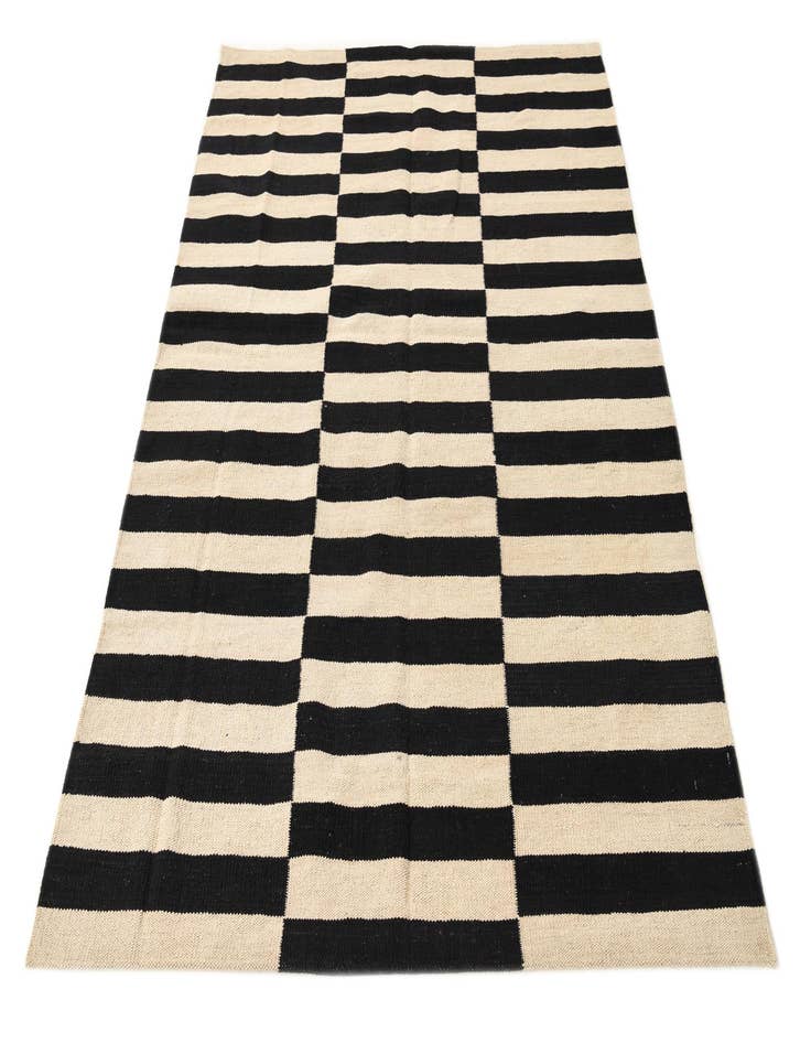 Detail image of  4' 3 x 5' 10  Hand Woven Kilim Modern Wool Rug