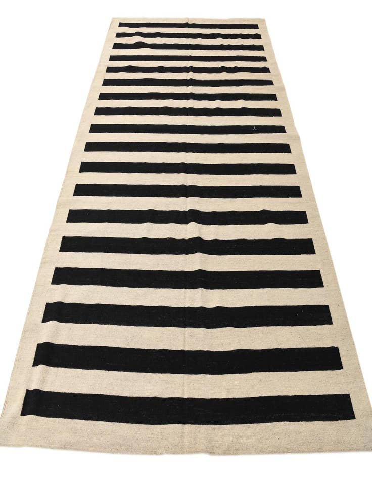 Detail image of  6' 10 x 9' 9  Hand Woven Kilim Modern Wool Rug