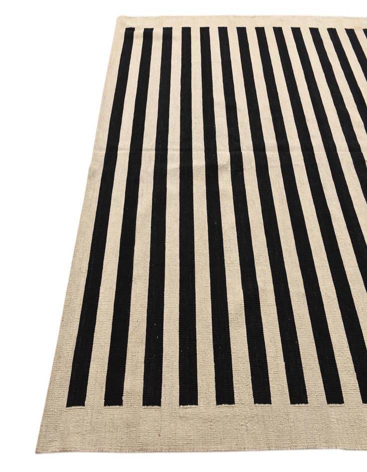 Detail image of  6' 10 x 9' 9  Hand Woven Kilim Modern Wool Rug