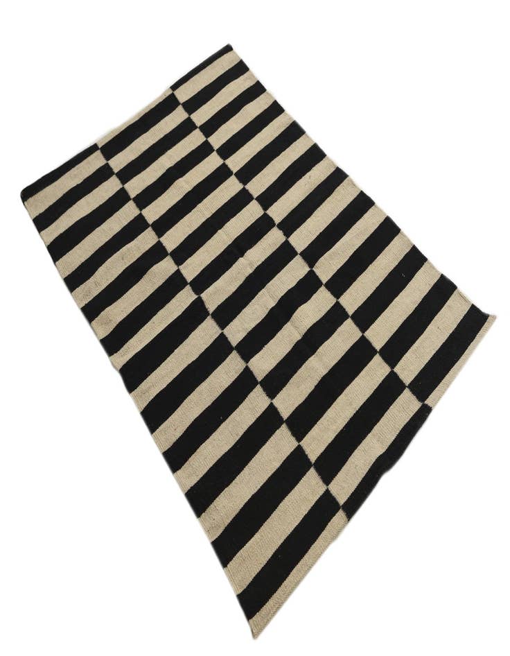 Detail image of  3' 4 x 4' 8  Hand Woven Kilim Modern Wool Rug