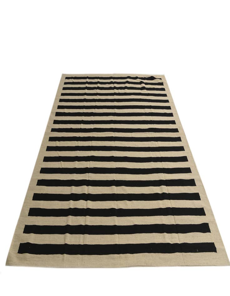 Detail image of  8' 3 x 9' 9  Hand Woven Kilim Modern Wool Rug