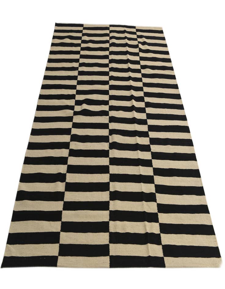 Detail image of  5' 8 x 7' 10  Hand Woven Kilim Modern Wool Rug