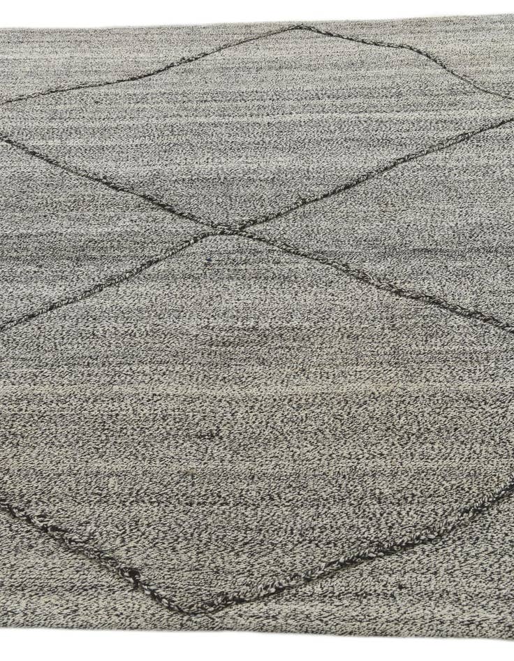 Detail image of  6' 6 x 10'  Hand Woven Kilim Modern Wool Rug