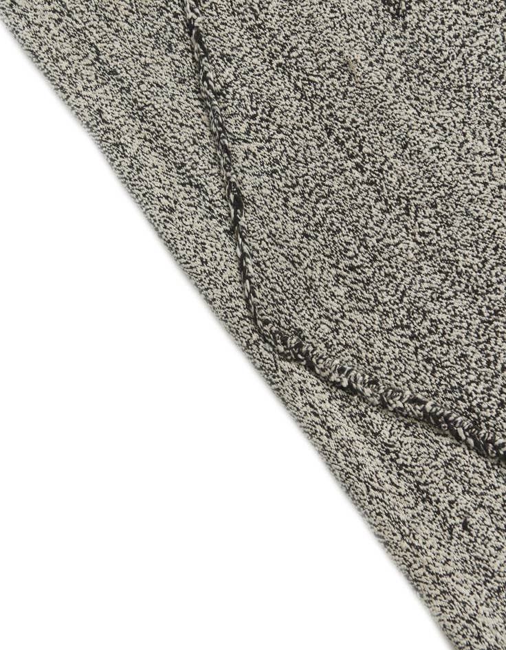 Detail image of  6' 6 x 10'  Hand Woven Kilim Modern Wool Rug