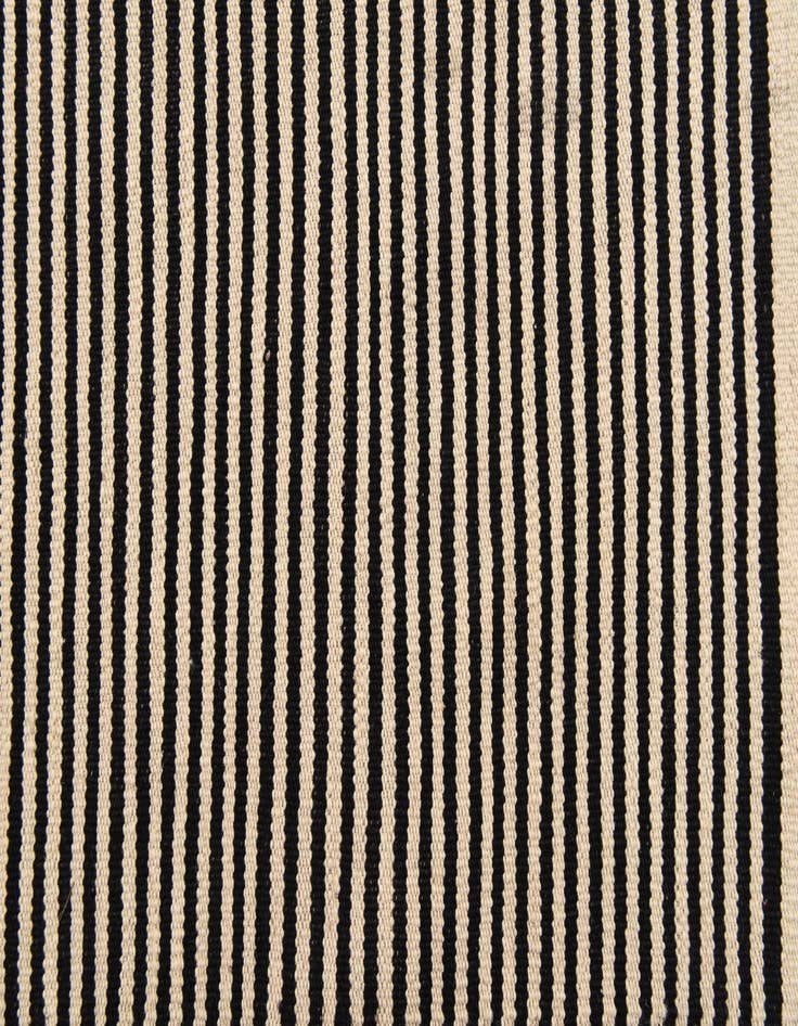 Detail image of  5' 8 x 7' 10  Hand Woven Kilim Modern Wool Rug