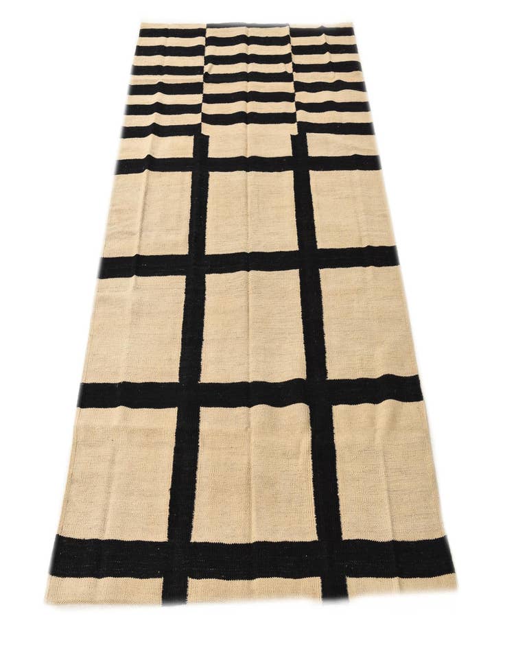 Detail image of  4' 1 x 5' 9  Hand Woven Kilim Modern Wool Rug