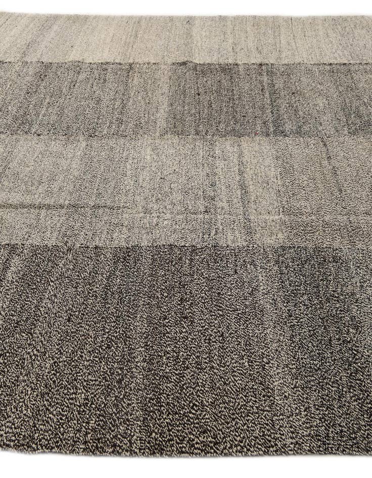 Detail image of  8' 5 x 9' 10  Hand Woven Kilim Modern Wool Rug