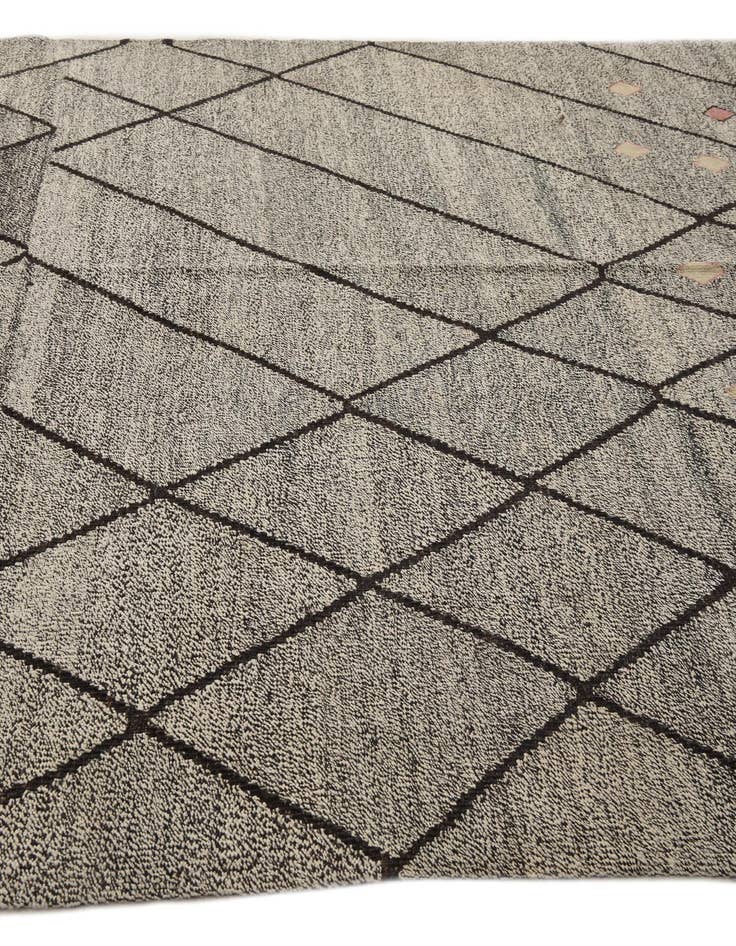 Detail image of  6' 10 x 9' 5  Hand Woven Kilim Modern Wool Rug